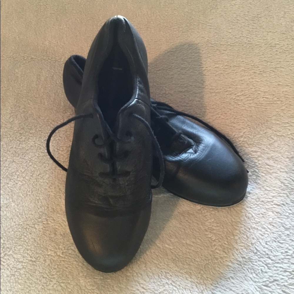 Block Tap Shoes